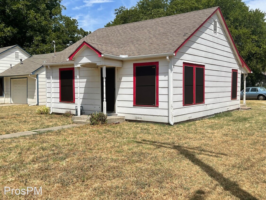 Primary Photo - 2 br, 1 bath House - 117 E. Tennie Street