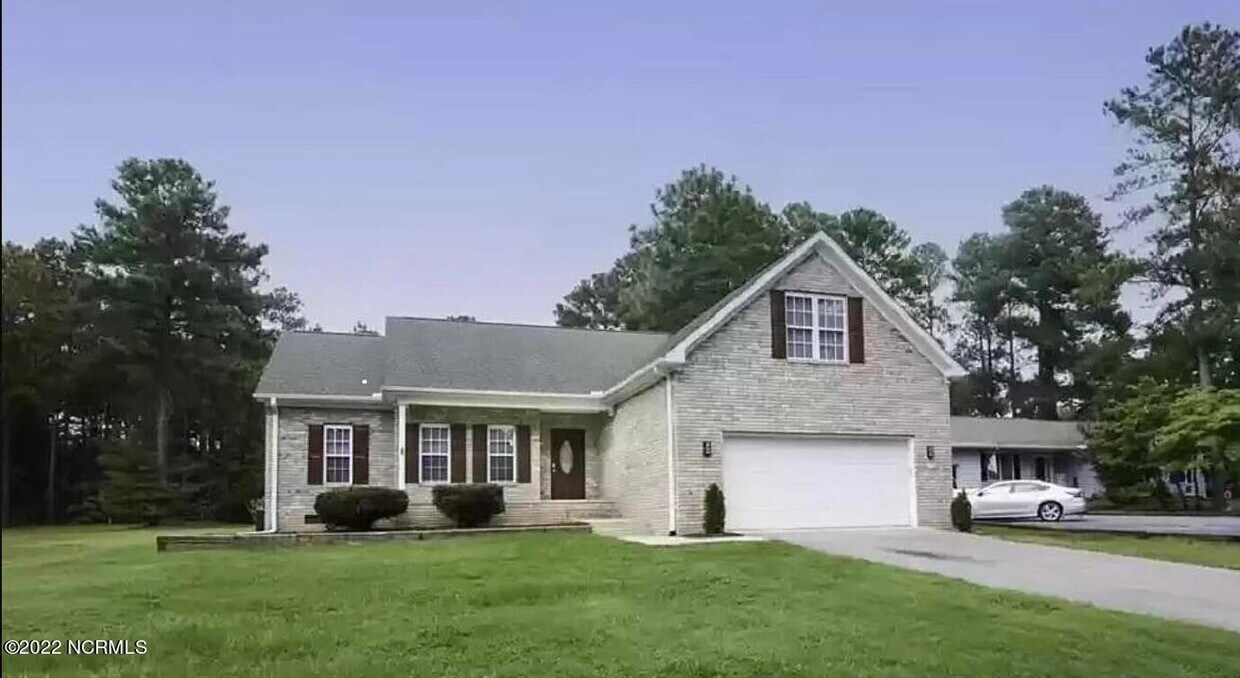 192 Firetree Ln, Seven Lakes, NC 27376 House Rental in Seven Lakes