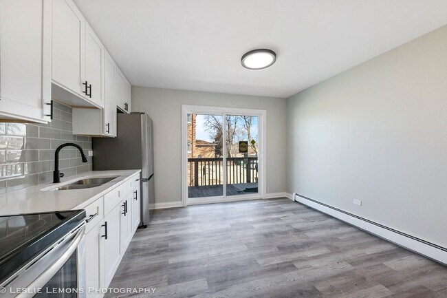 Foto del edificio - 7653 Roberts Rd