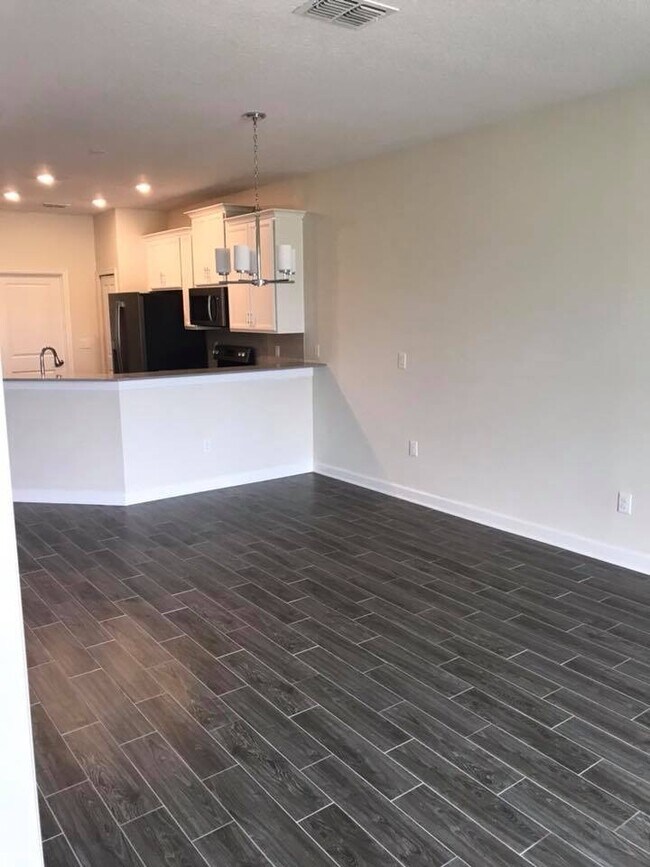 Foto del edificio - 3541 Belland Cir