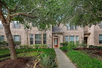 Building Photo - 63 Avenswood Pl
