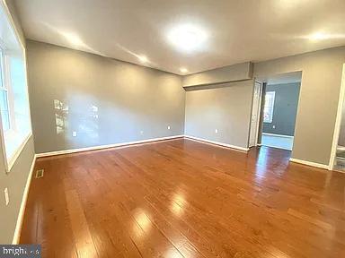 Foto del edificio - 5929 Grand Banks Rd