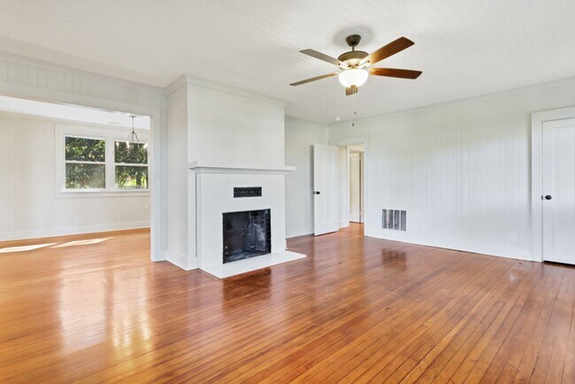 Foto del edificio - Great location