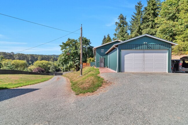 Building Photo - 15015 Tester Rd