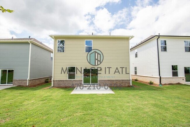 Foto del edificio - Like New 5 bedroom house in Hoschton close...