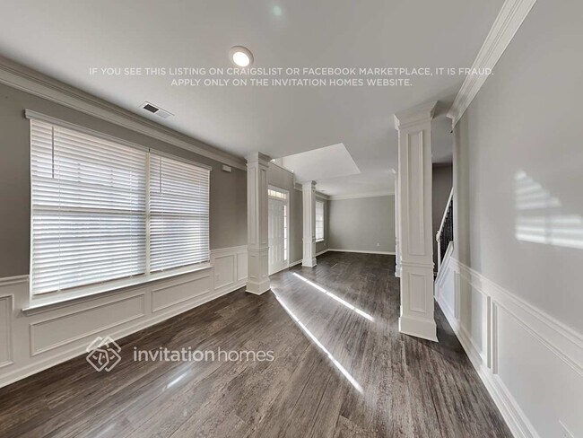 Foto del edificio - 1347 Cochran Crossing