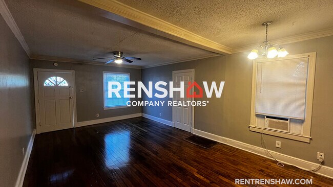 Foto del edificio - 2915 Felix Ave