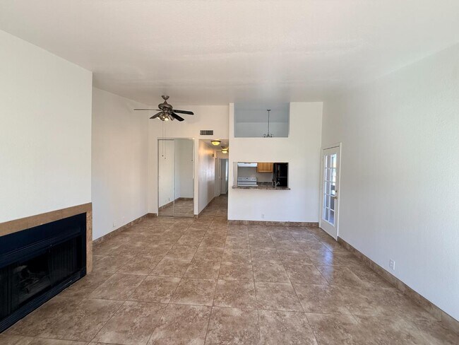 Foto del edificio - 14203 N 19th Ave