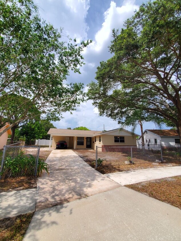 5301 89th Ave, Pinellas Park, FL 33782 House Rental in Pinellas Park