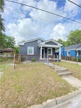 Building Photo - 2125 Alaska St