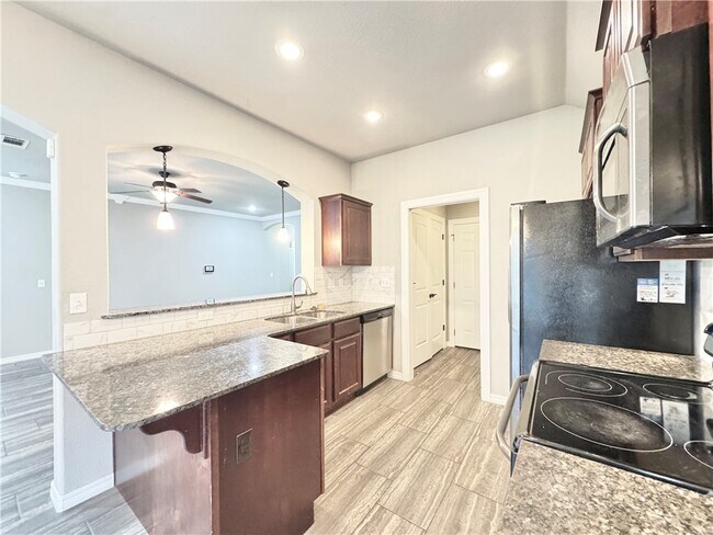 Foto del edificio - 4687 W Croft Dr