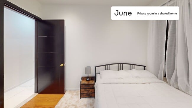 Building Photo - Room in Shared 6 bed/3 bath home in Upper West Side