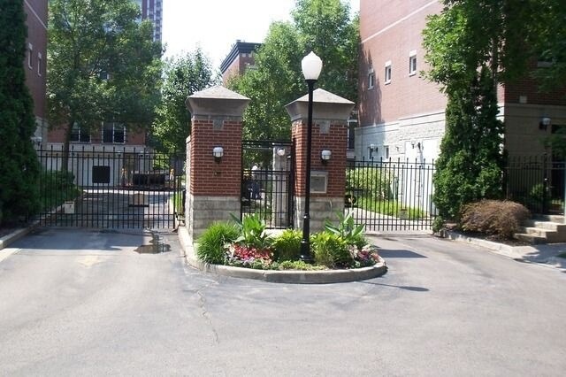 Foto principal - 1502 S Prairie Ave