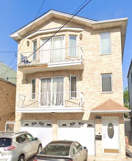 Primary Photo - 25 Wallis Ave
