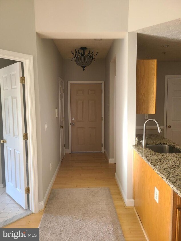 2013 Warners Terrace S Unit 346, Annapolis, MD 21401 Condo for Rent