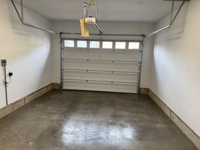 Building Photo - Beautiful Three Bedroom New Construction Home For Rent