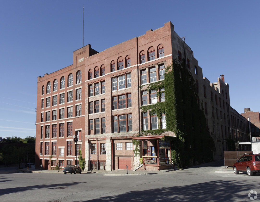 Primary Photo - 614-616 S 11th St