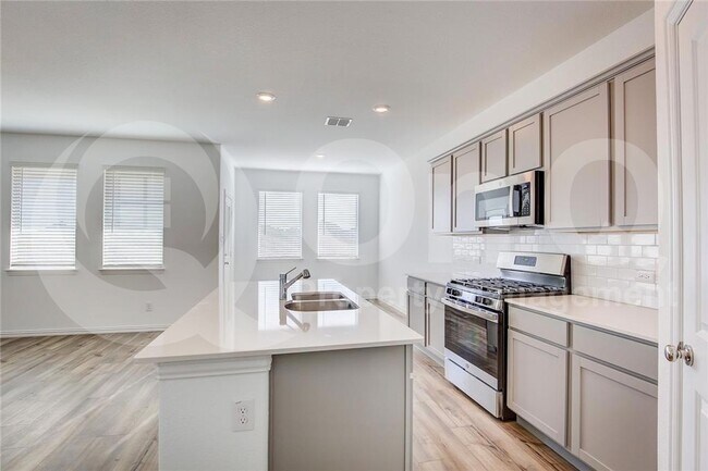 Building Photo - 1513 Fallingwater Trail