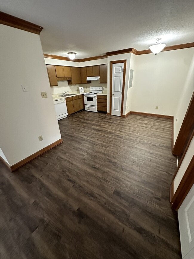 Foto del edificio - 3502-102 Ivy Commons Drive