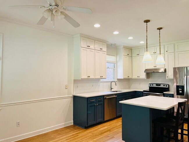 Foto del edificio - 1420 Calloway Ct