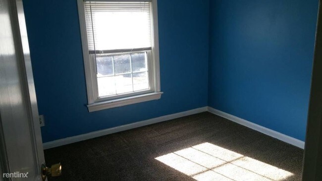Foto del edificio - 9006 Memphis Villas Blvd