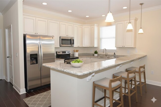 Building Photo - 3 Bedroom, 2.5 Half Bath Town Home Downtown Orlando