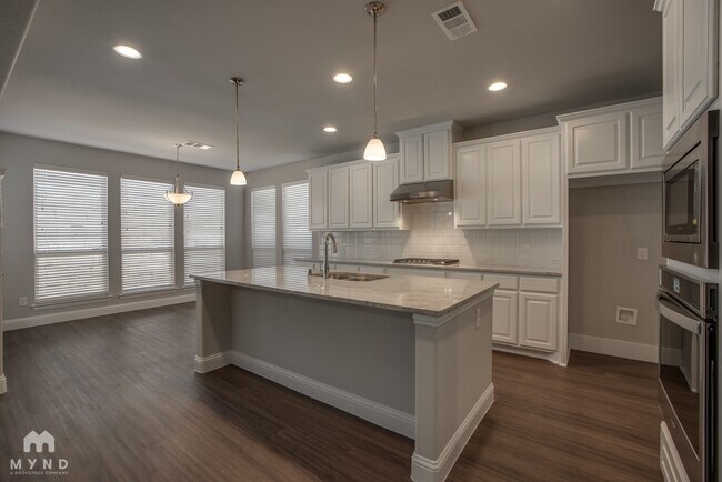 Building Photo - 3113 Damsel Sauvage Ln