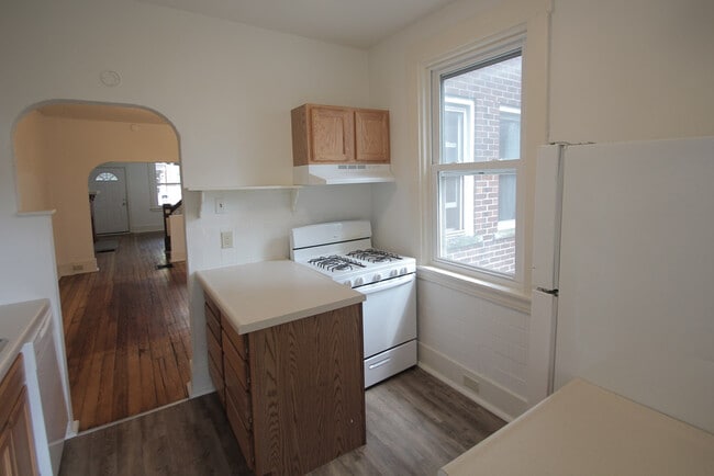 Building Photo - 124 S Trenton Ave