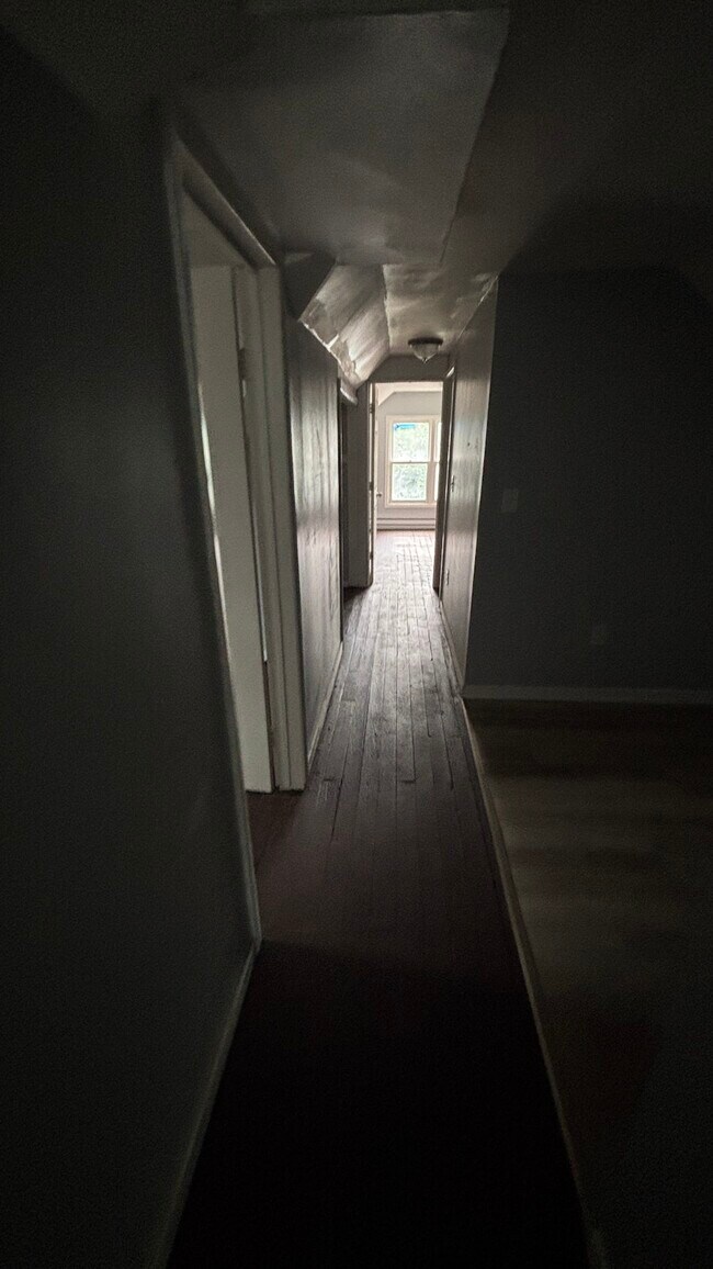 Foto del edificio - 2997 E 130th St
