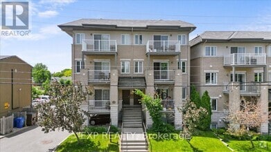 Building Photo - 1220-1220 Chemin McWatters Rd.