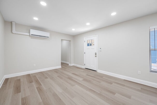Foto del edificio - Modern Island Living at 140 E Davis – Reno...