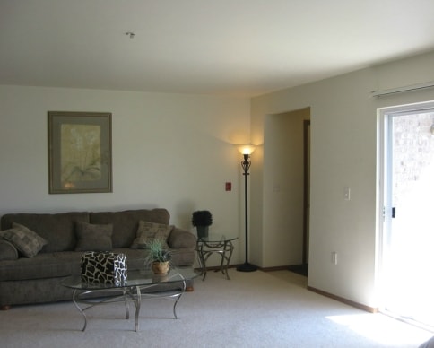 Living Area - Hawthorne Trails