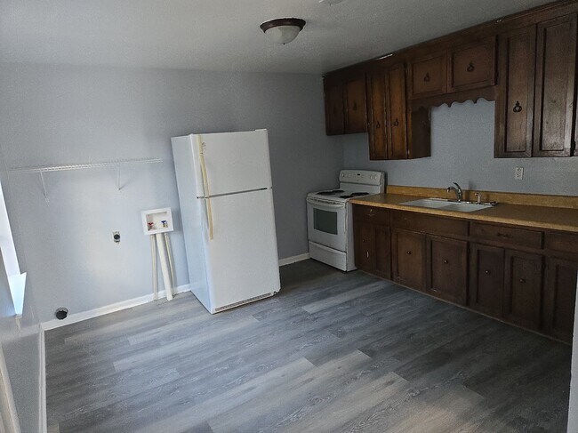 Foto del edificio - 509 gadsden rd nw
