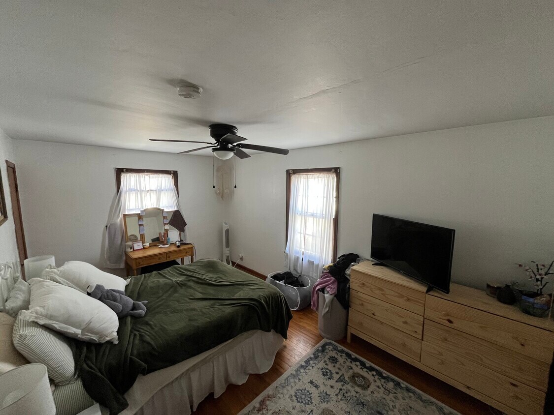 Foto del edificio - 805 W Ashland Ave