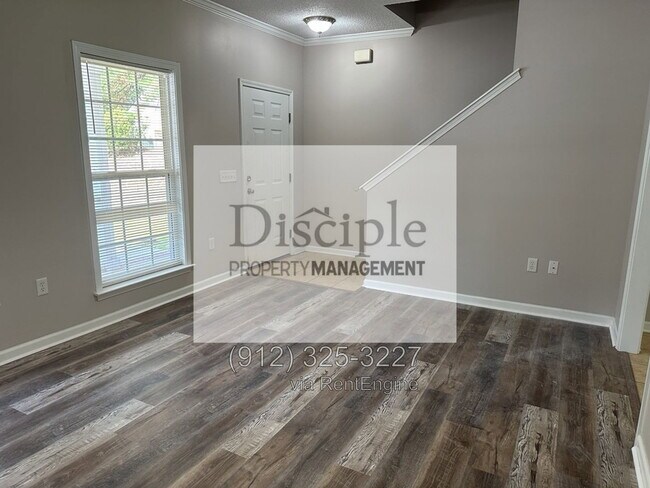 Foto del edificio - 29 Brisbon Hall Ln