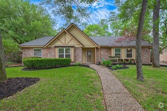 Building Photo - 2119 Riverlawn Dr