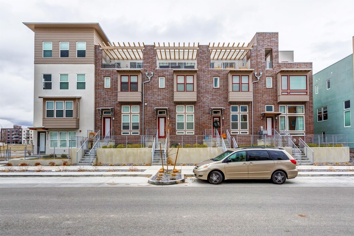 Foto principal - 5064 W Duckhorn Dr