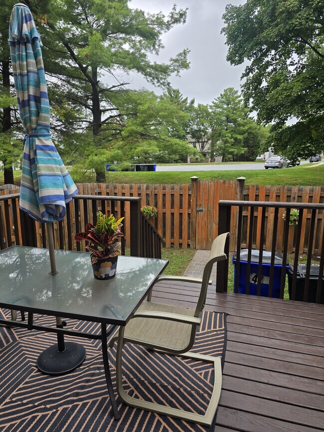 Foto del edificio - 5478 Prince William Ct