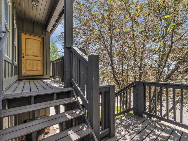 Foto del edificio - Keetley Station Townhome