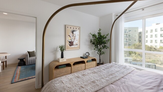 Building Photo - Folia