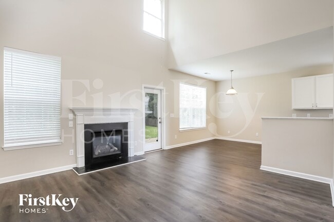 Building Photo - 1104 Washhouse Ln