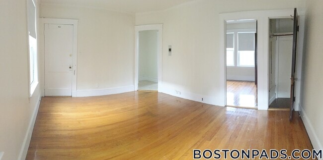 Building Photo - 157 Summer St