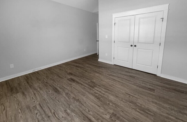 Foto del edificio - 2361 Branchway Creek Dr