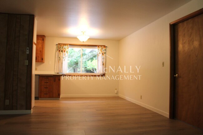 Foto del edificio - 9313 36th St NW
