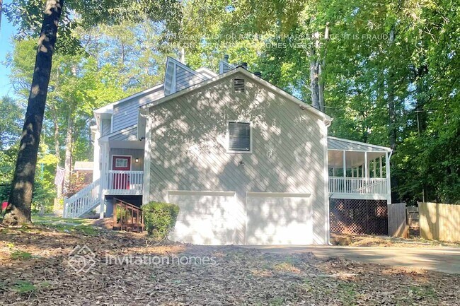 Building Photo - 310 Homestead Cir NW