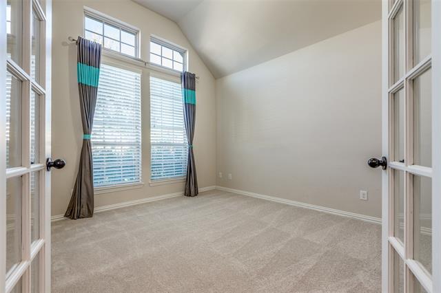 Foto del edificio - 5613 Grove Cove Dr