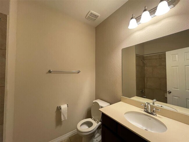 Building Photo - 4007 Misty Waters Ln