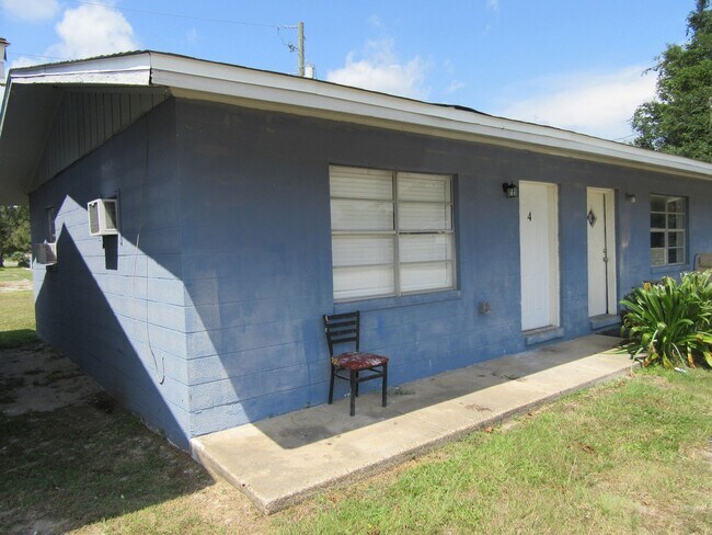 Building Photo - 116 N Hwy 22A Apt 4