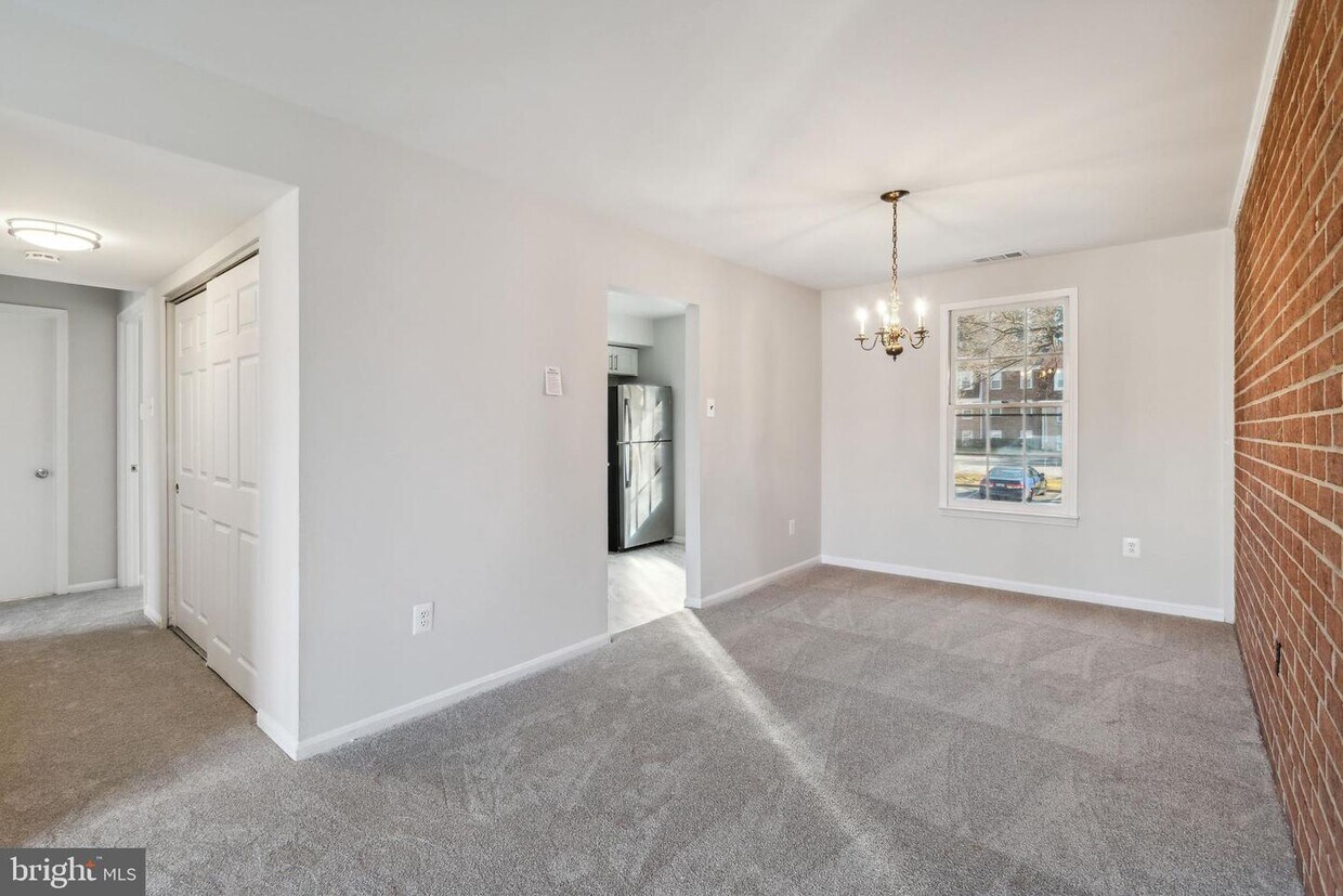 762 Quince Orchard Blvd Unit 102, Gaithersburg, MD 20878 Apartment