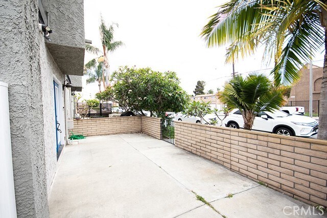 Foto del edificio - 16821 Green Ln